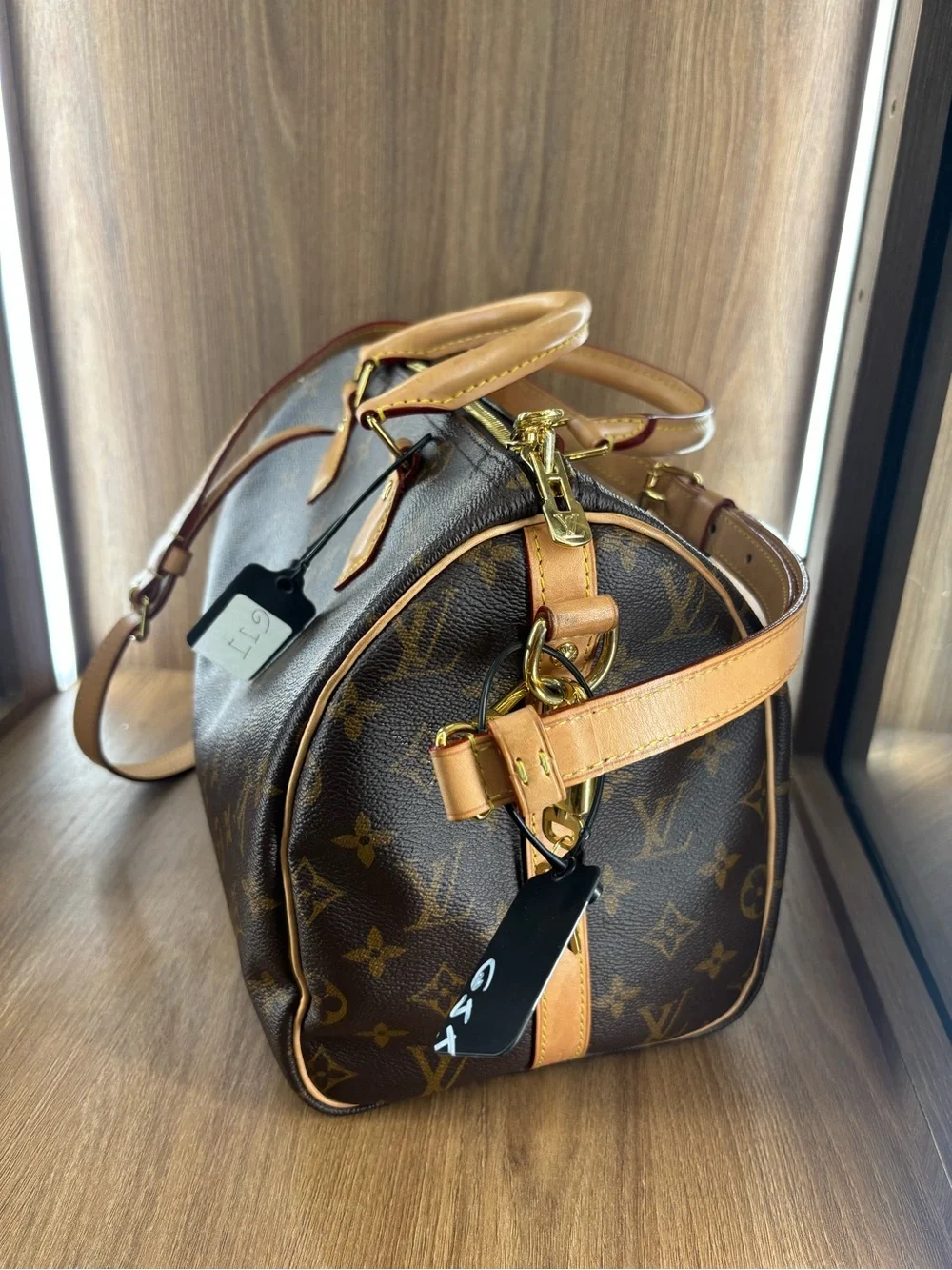 Louis Vuitton Speedy 30 Bandouliere Monogram Canvas Shoulder Bag